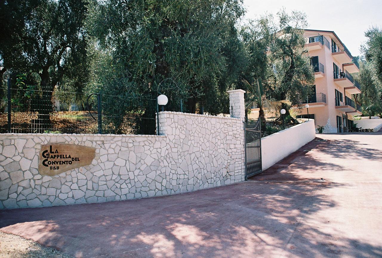 Residence La Cappella Del Convento Rodi Garganico Exterior photo